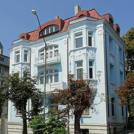 Family Belle Epoque Hotel 3*